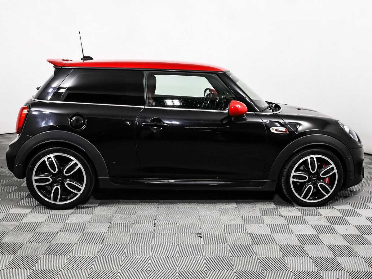 Купить Mini Hatch с пробегом. Фото: #3