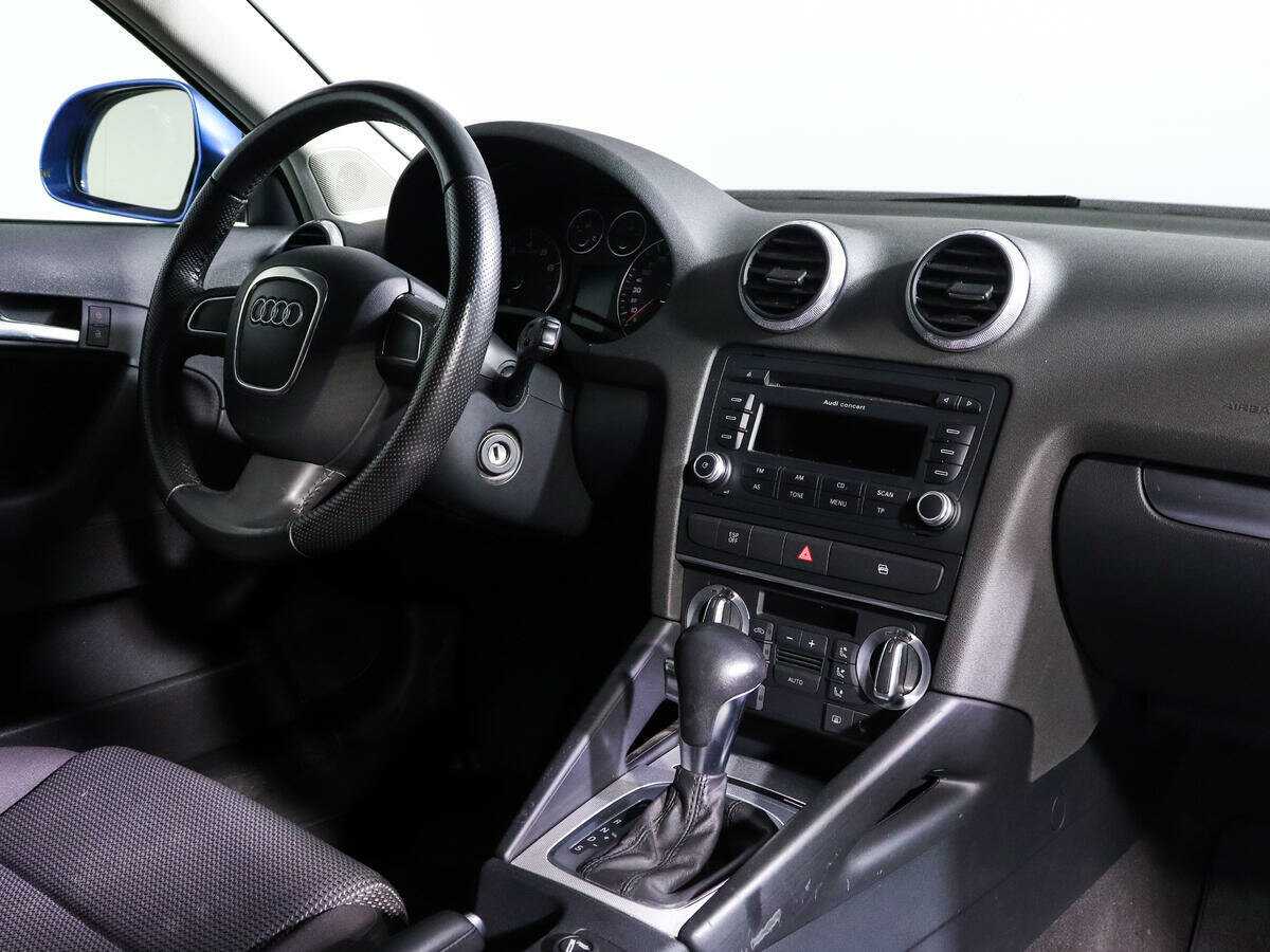 Купить Audi A3 с пробегом. Фото: #8