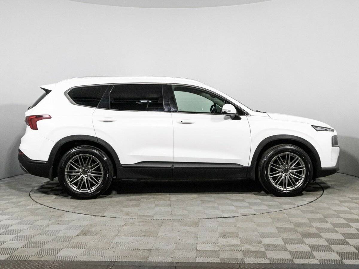 Купить Hyundai Santa Fe с пробегом. Фото: #3