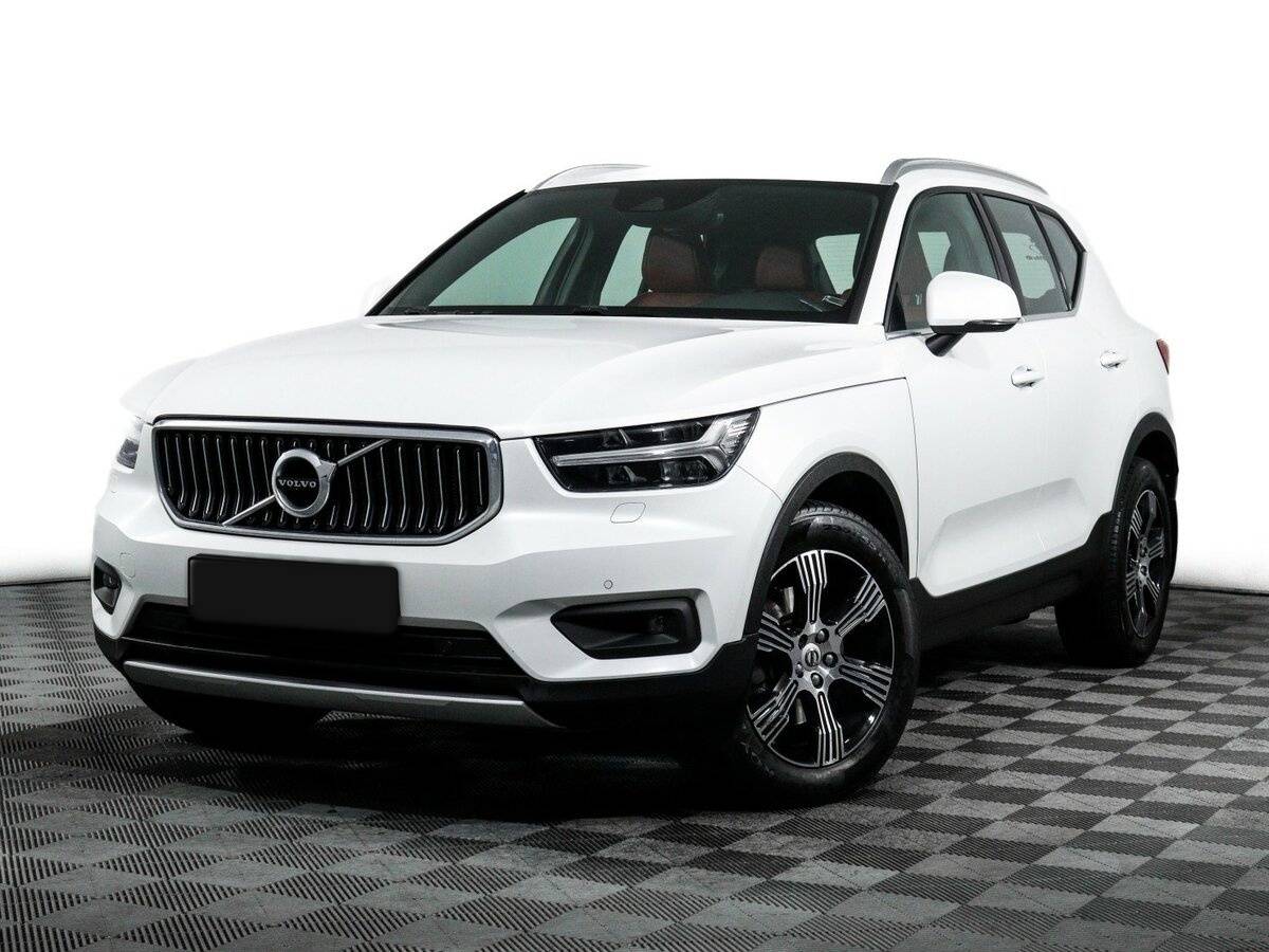 Купить Volvo XC40 с пробегом. Посмотреть фото
