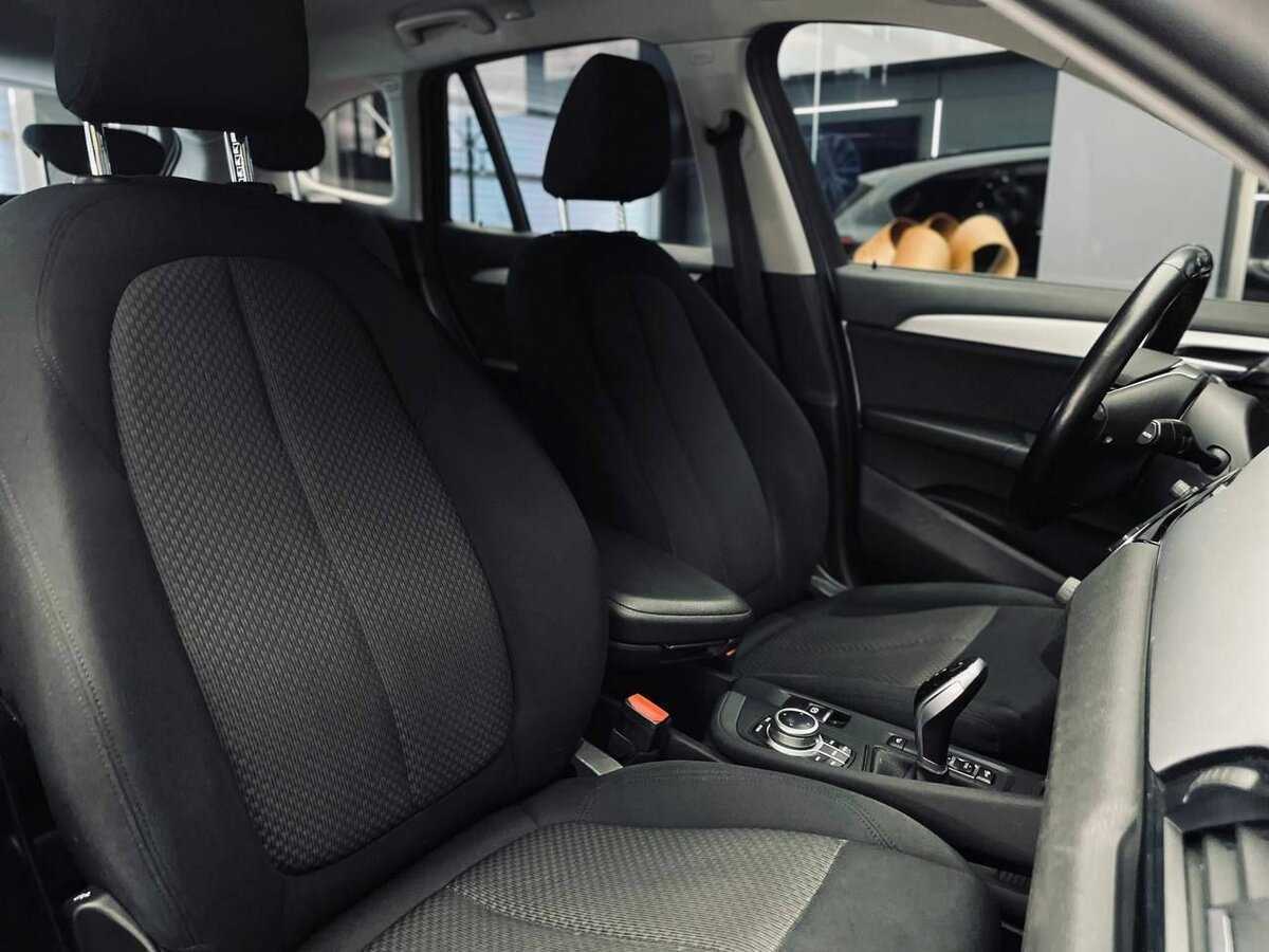Купить BMW X1 с пробегом. Фото: #18