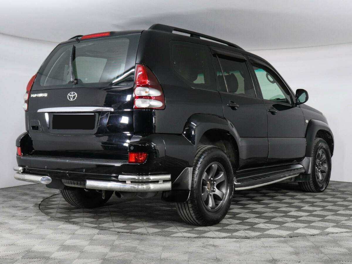 Купить Toyota Land Cruiser Prado с пробегом. Фото: #2