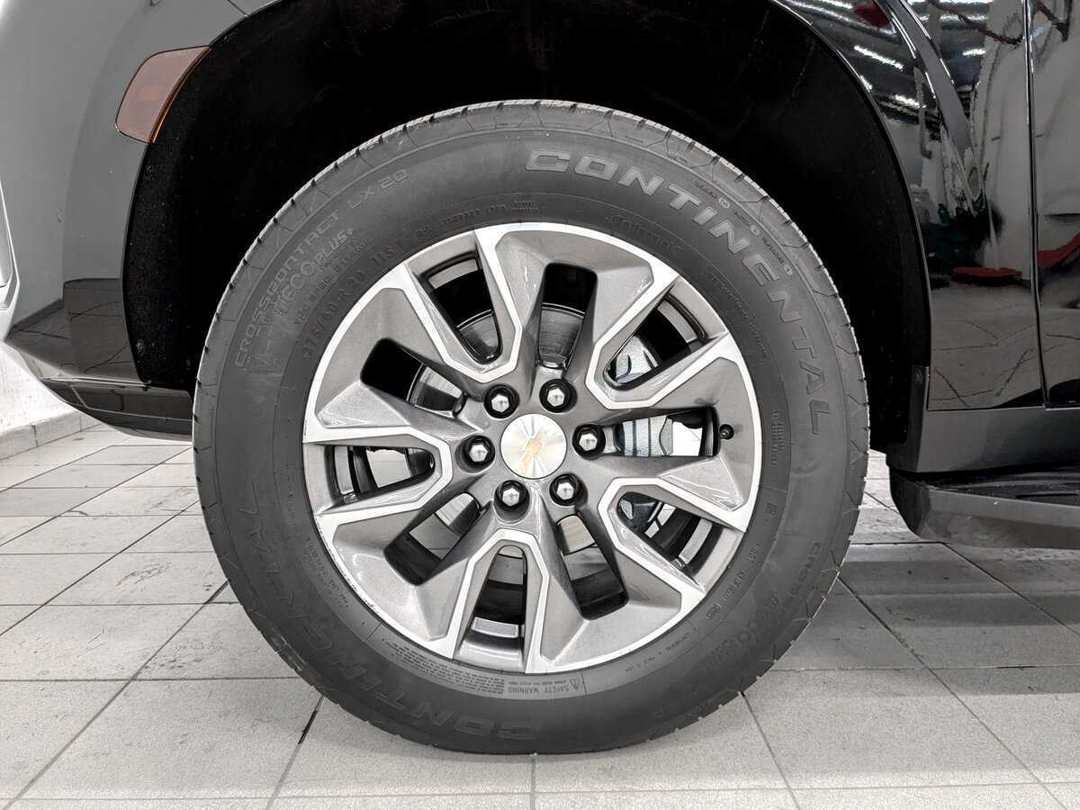 Купить Chevrolet Tahoe с пробегом. Фото: #17