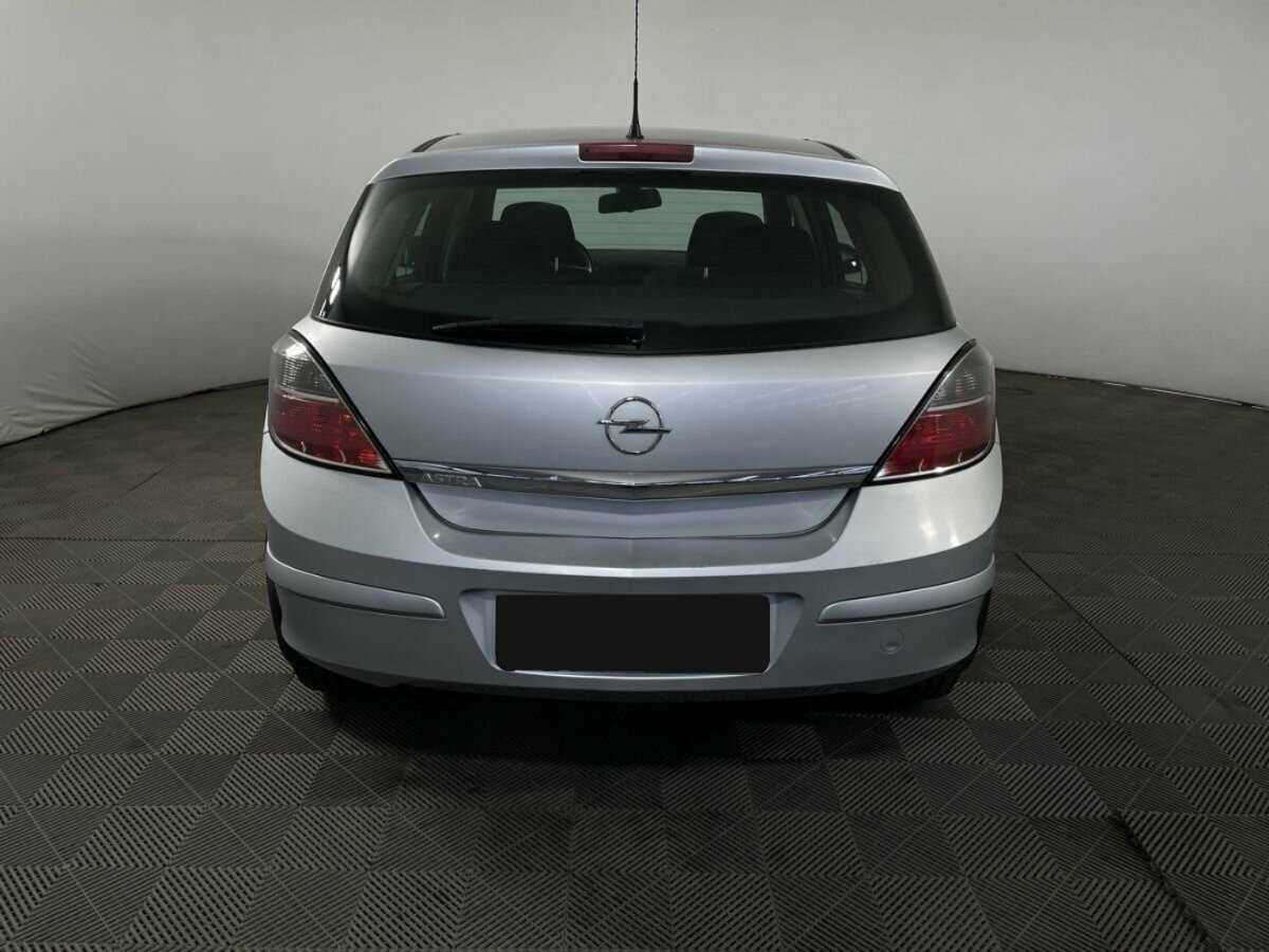 Купить Opel Astra с пробегом. Фото: #2