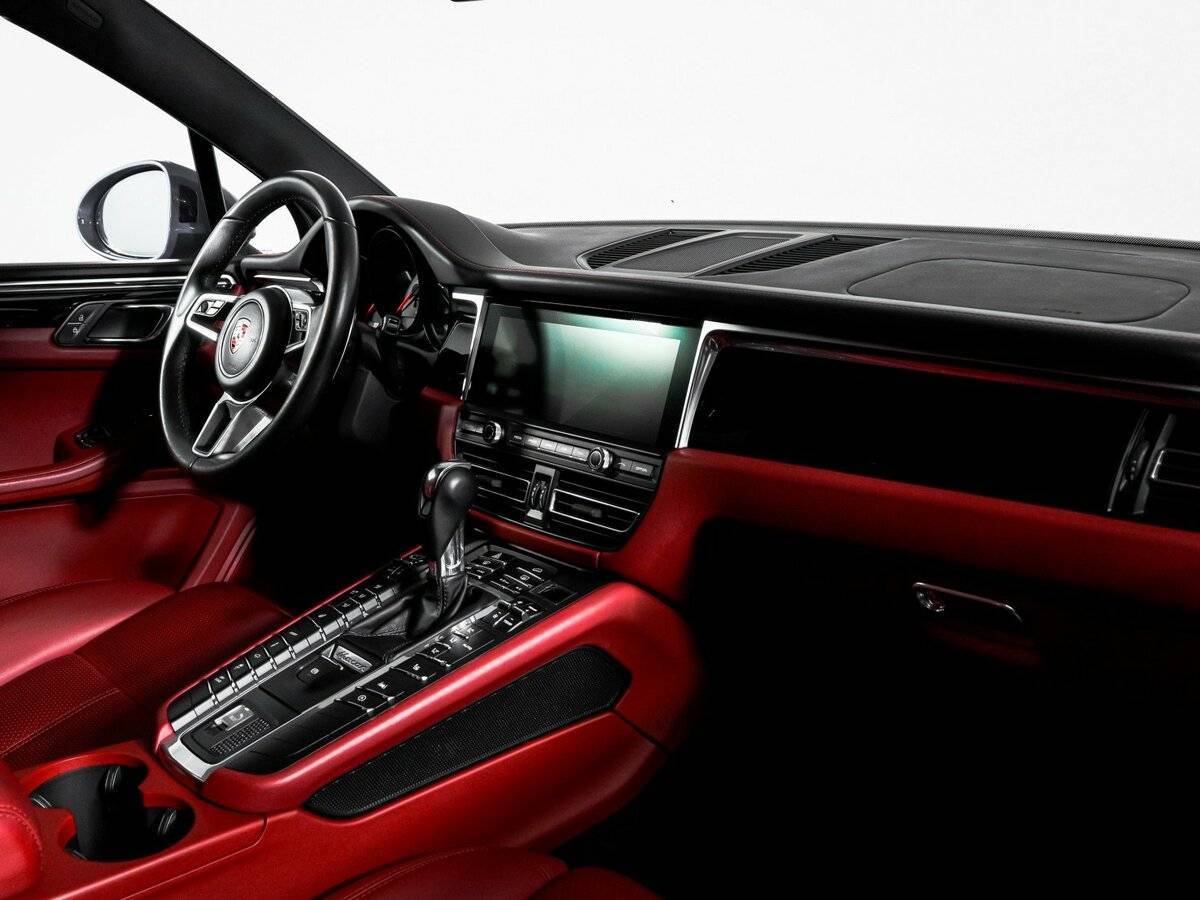 Купить Porsche Macan с пробегом. Фото: #8
