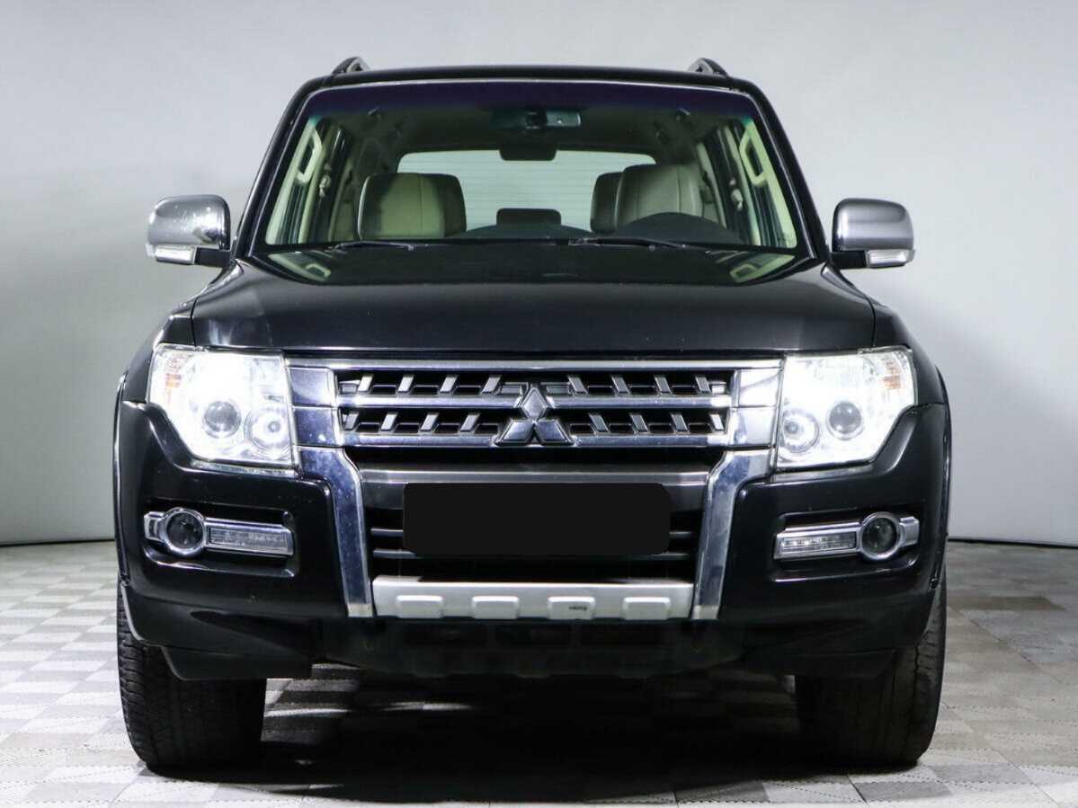 Купить Mitsubishi Pajero с пробегом. Фото: #1