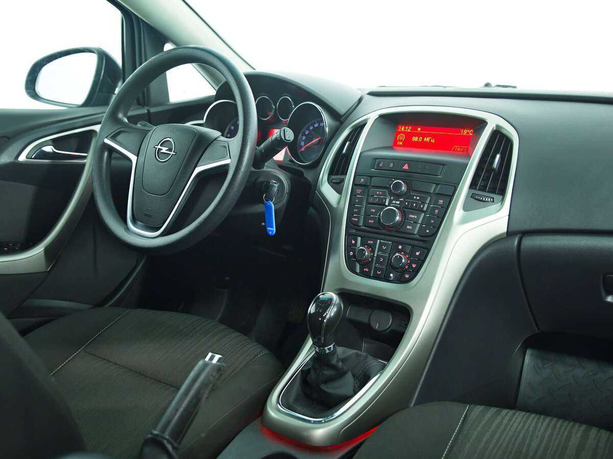 Купить Opel Astra с пробегом. Фото: #10