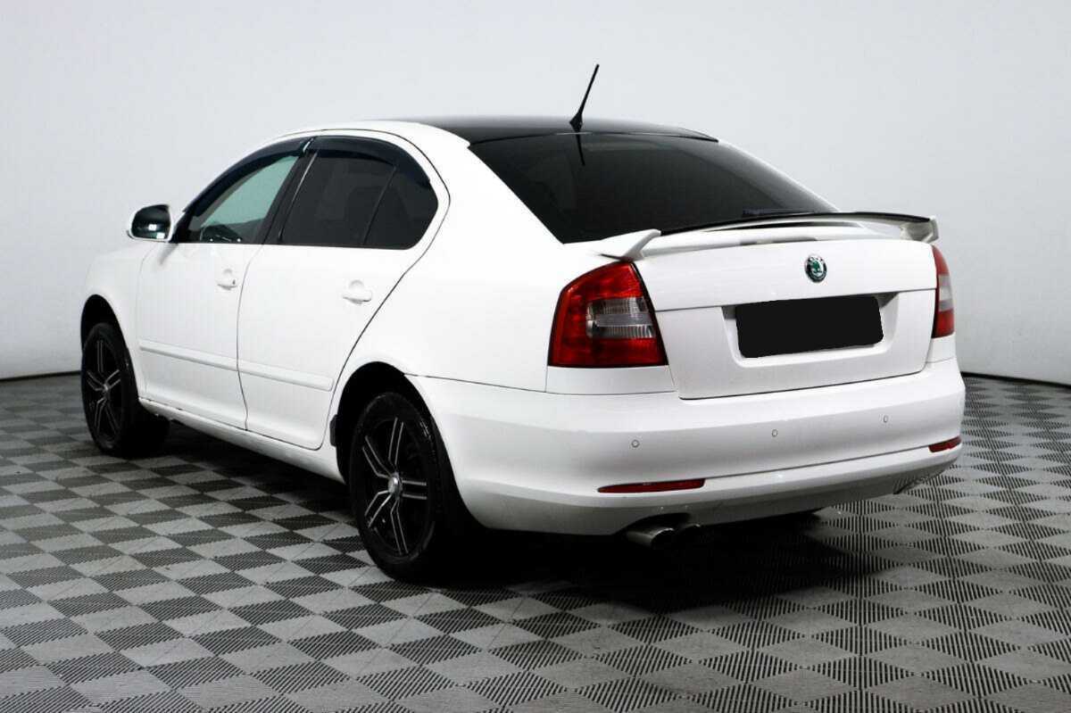 Купить Skoda Octavia с пробегом. Фото: #5