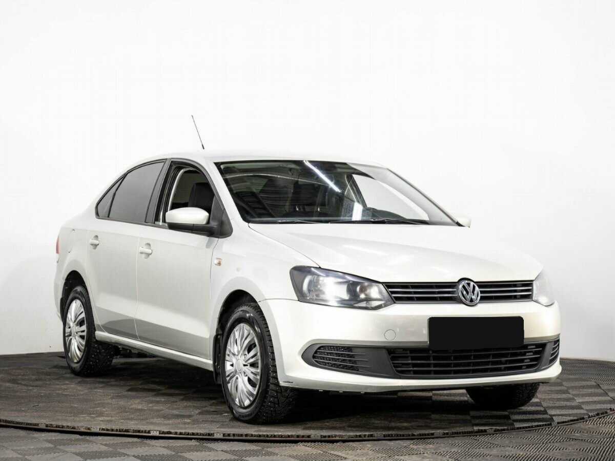 Купить Volkswagen Polo с пробегом. Фото: #2