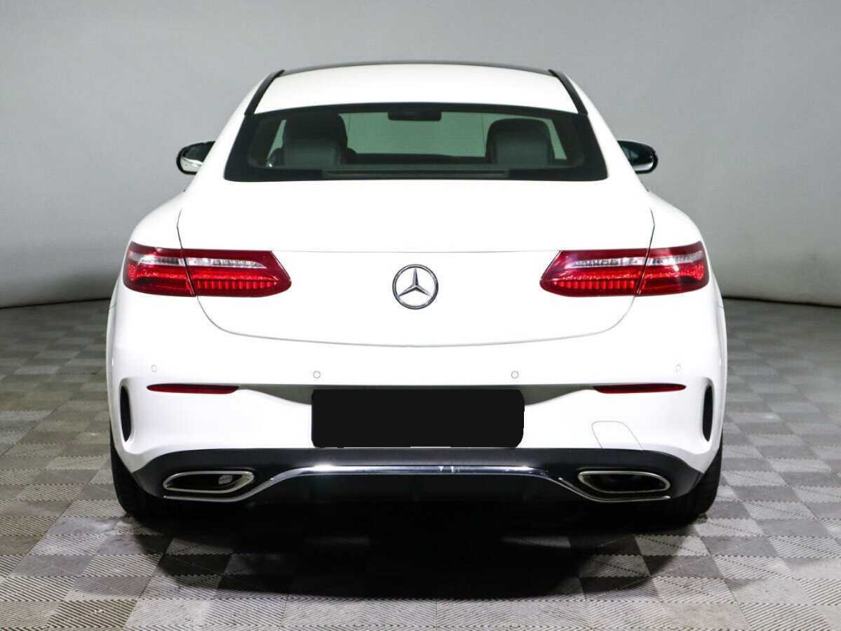 Купить Mercedes-Benz E-Класс с пробегом. Фото: #4