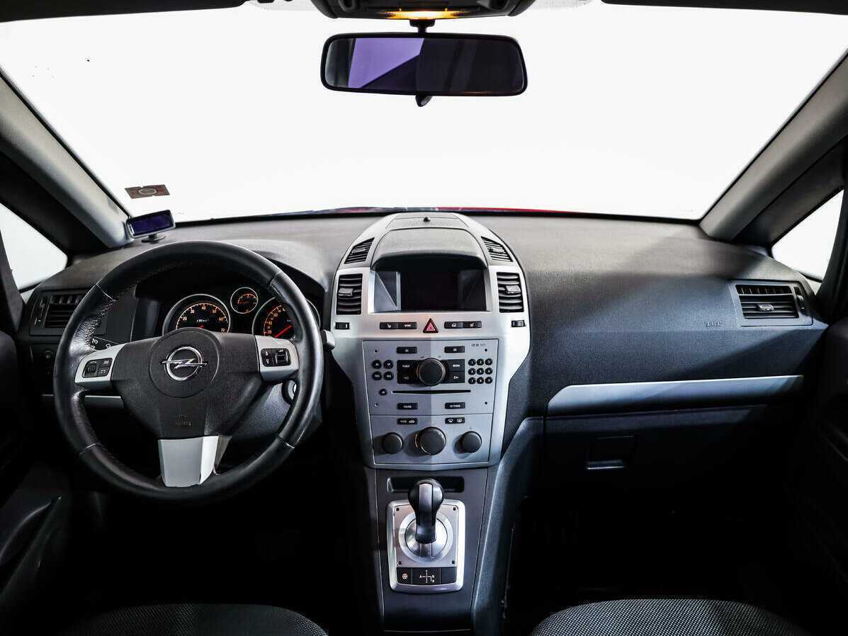 Купить Opel Zafira с пробегом. Фото: #8