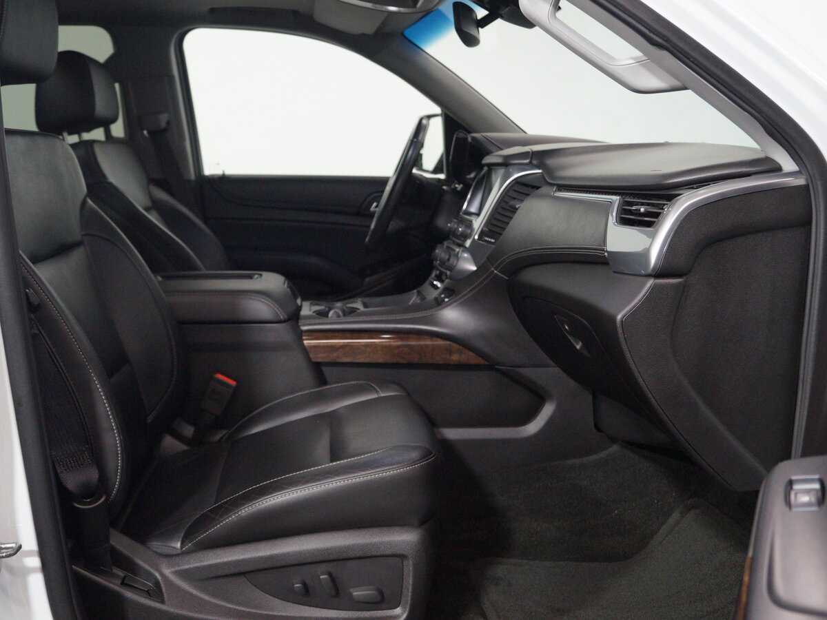 Купить Chevrolet Tahoe с пробегом. Фото: #8