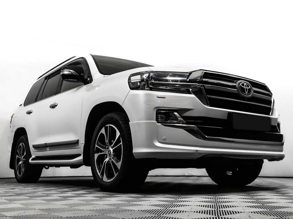 Купить Toyota Land Cruiser с пробегом. Фото: #15