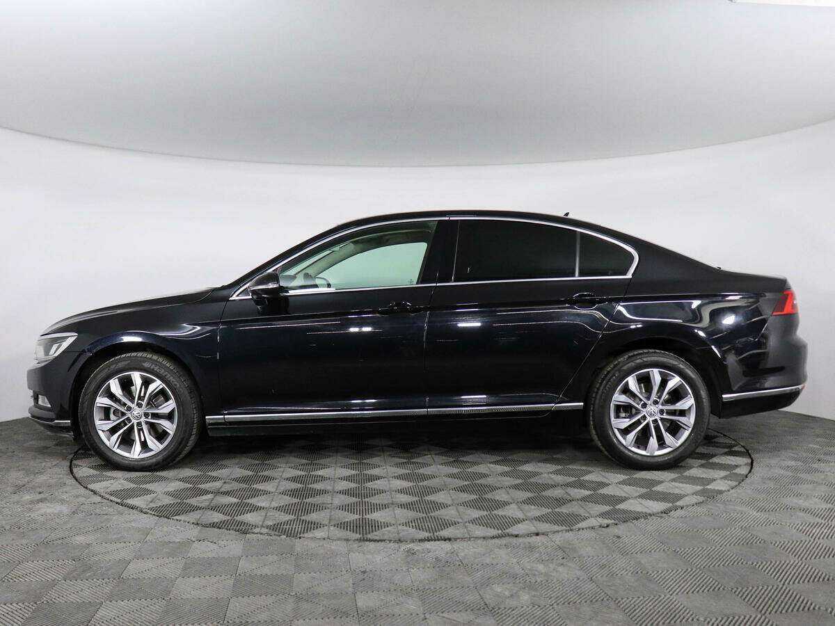 Купить Volkswagen Passat с пробегом. Фото: #6