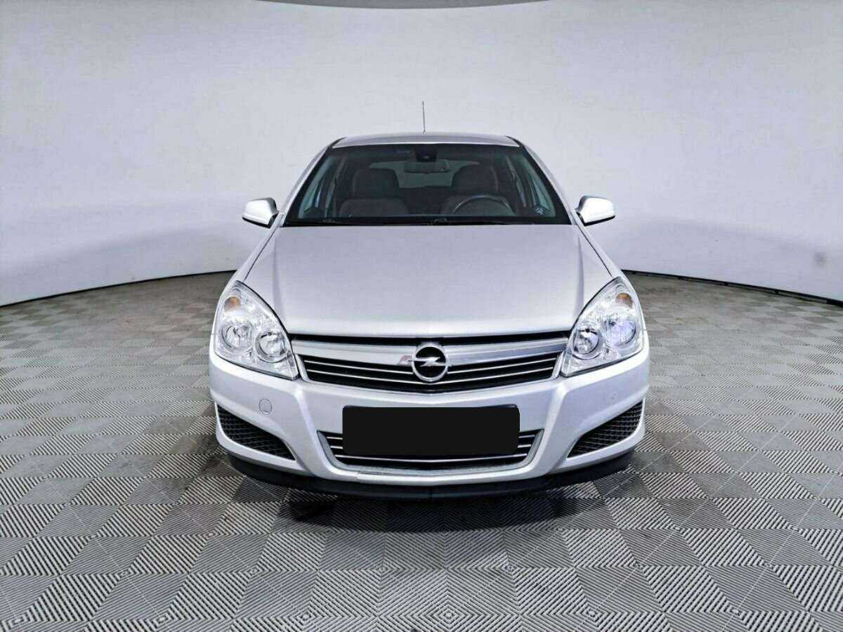 Купить Opel Astra с пробегом. Фото: #1