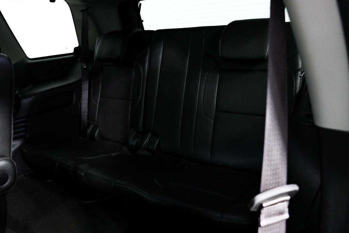 Купить Chevrolet Tahoe с пробегом. Фото: #13
