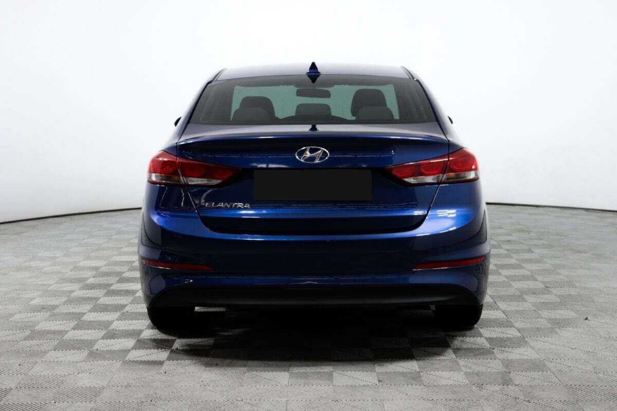 Купить Hyundai Elantra с пробегом. Фото: #5