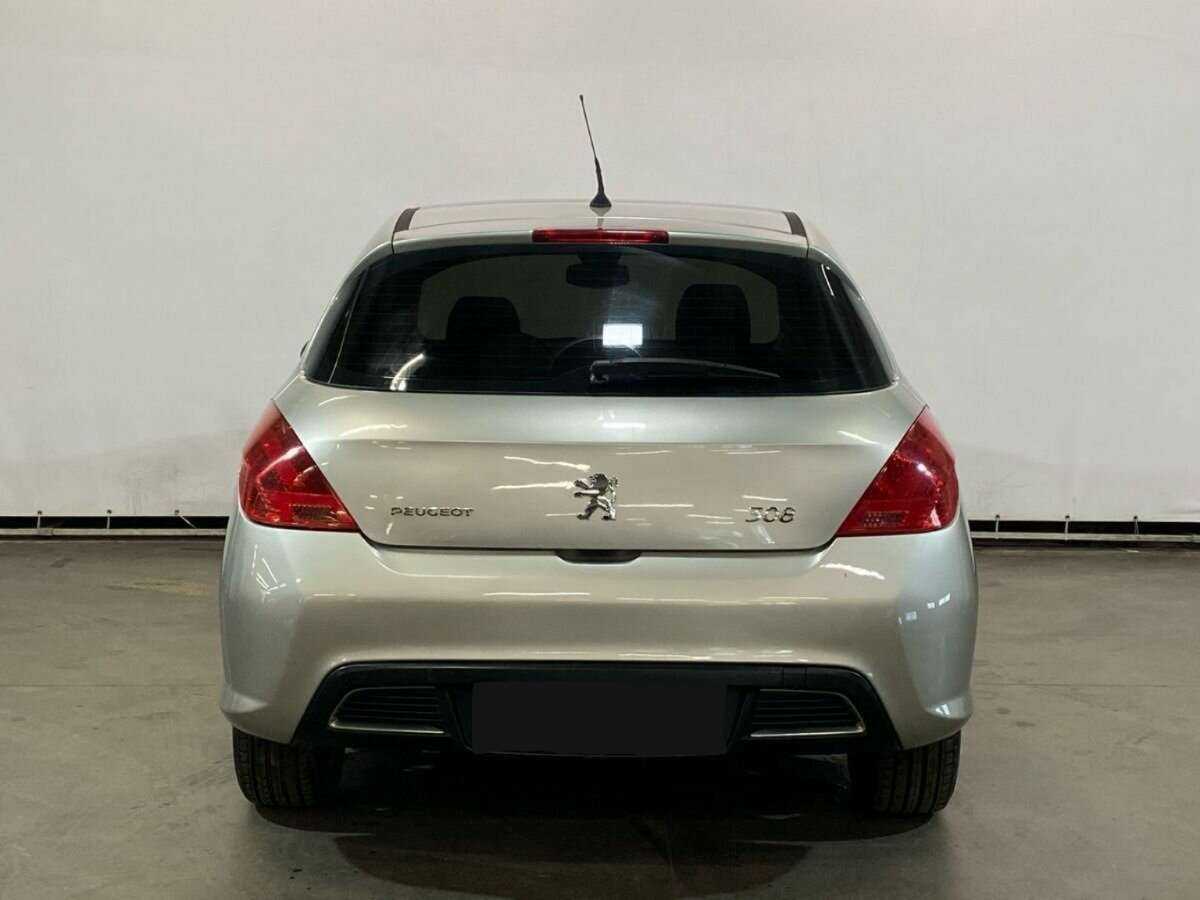 Купить Peugeot 308 с пробегом. Фото: #5