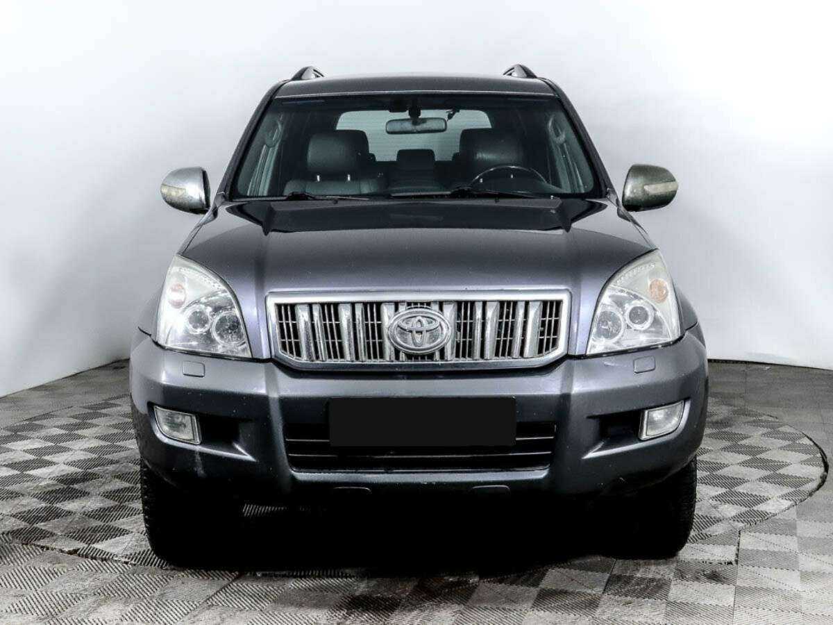 Купить Toyota Land Cruiser Prado с пробегом. Фото: #1