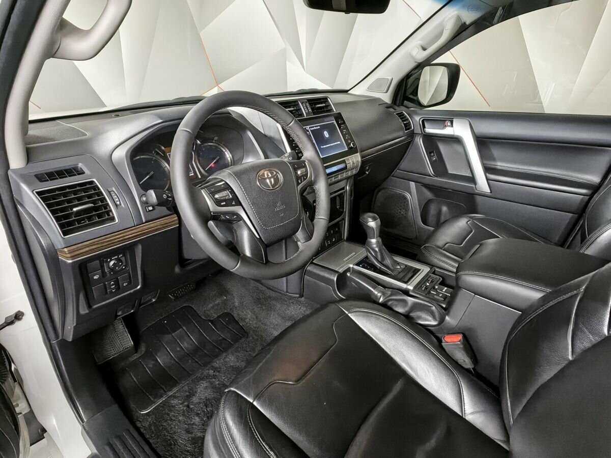 Купить Toyota Land Cruiser Prado с пробегом. Фото: #13