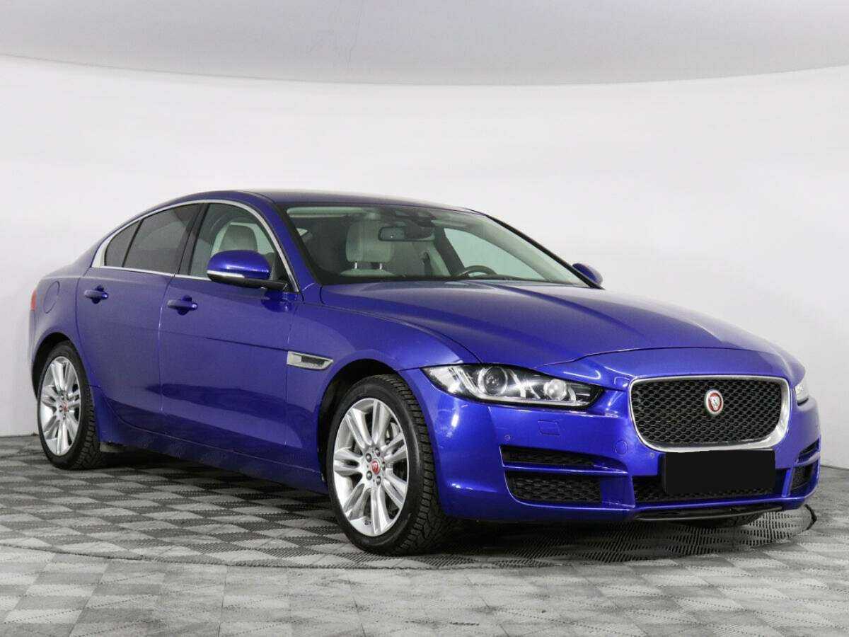 Купить Jaguar XE с пробегом. Фото: #1