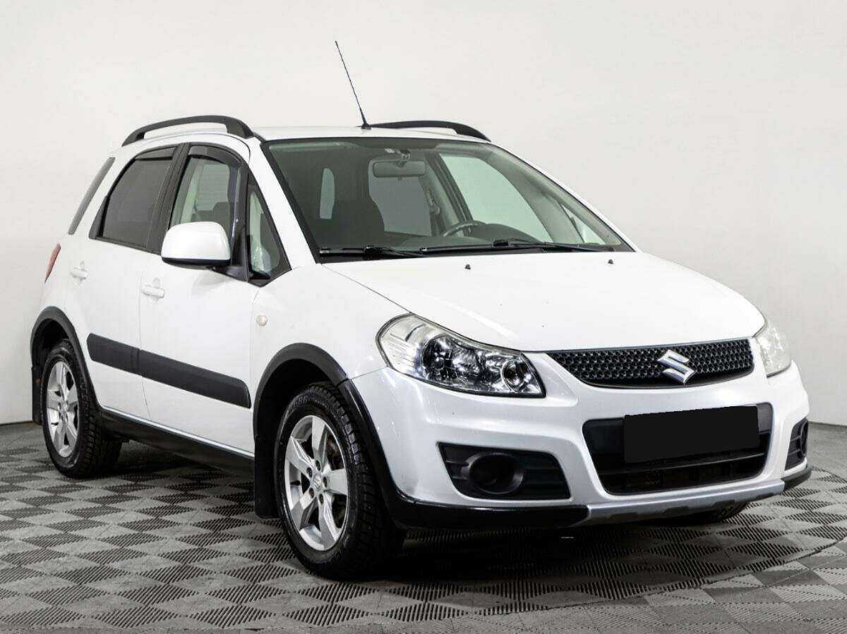 Купить Suzuki SX4 с пробегом. Фото: #2