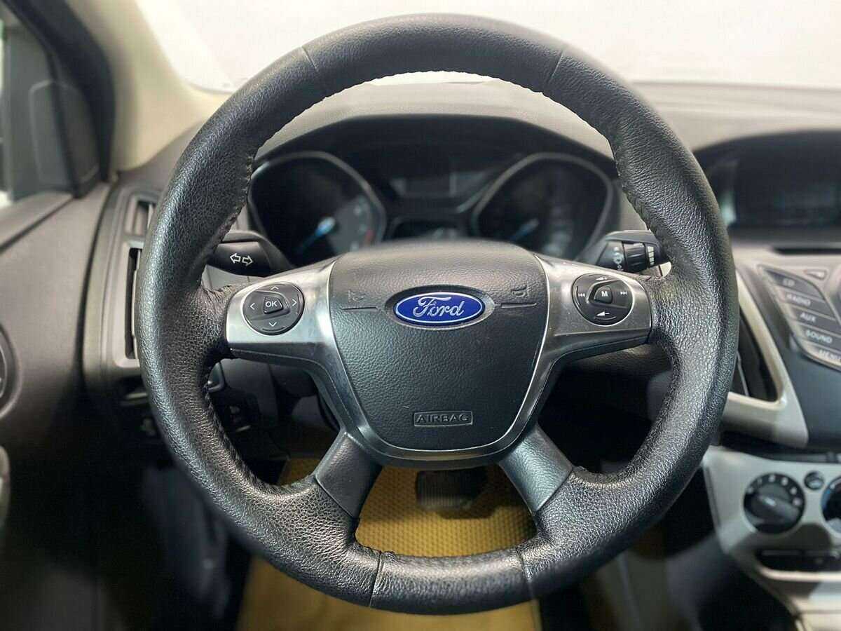 Купить Ford Focus с пробегом. Фото: #11