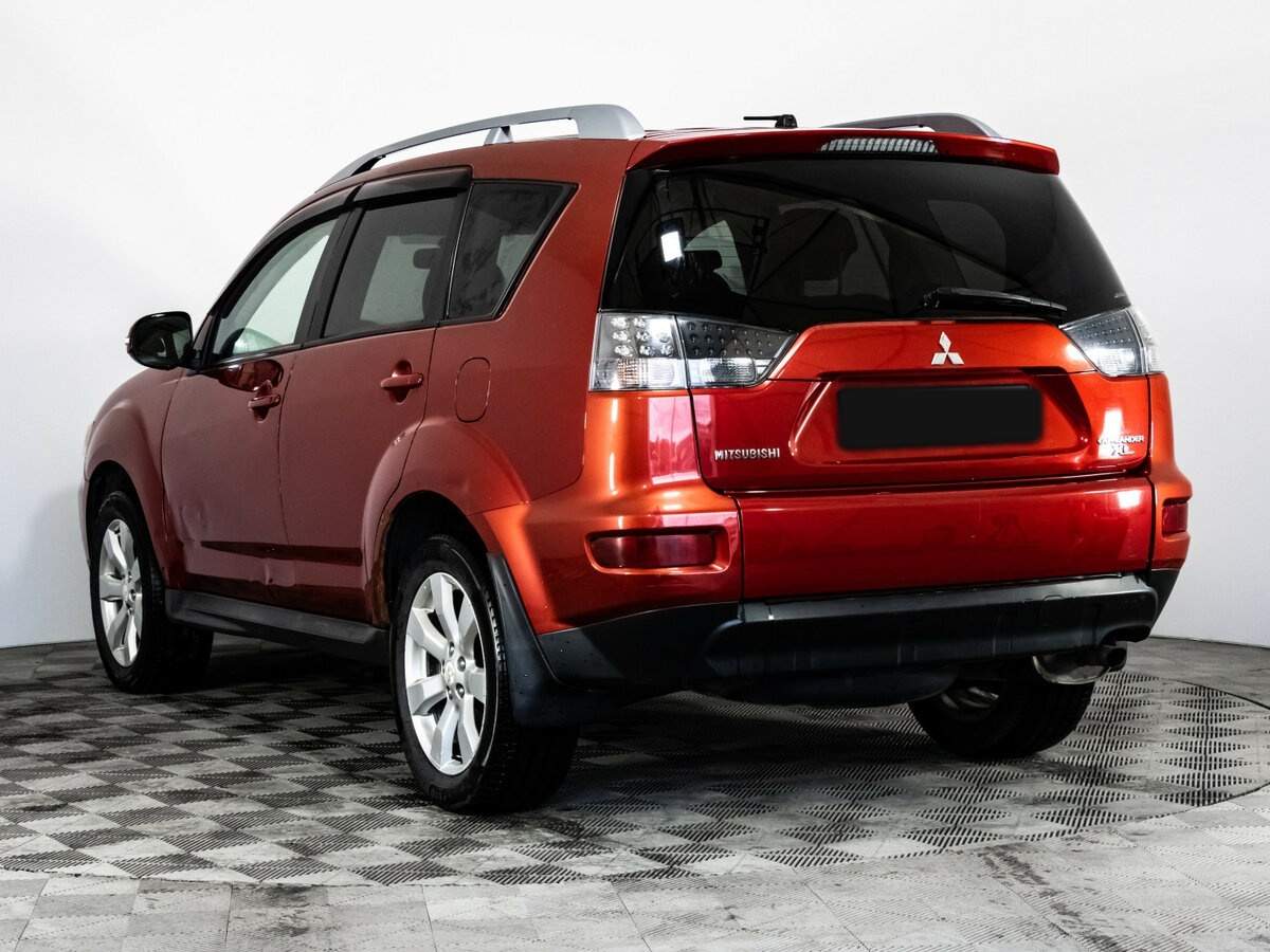Купить Mitsubishi Outlander с пробегом. Фото: #6