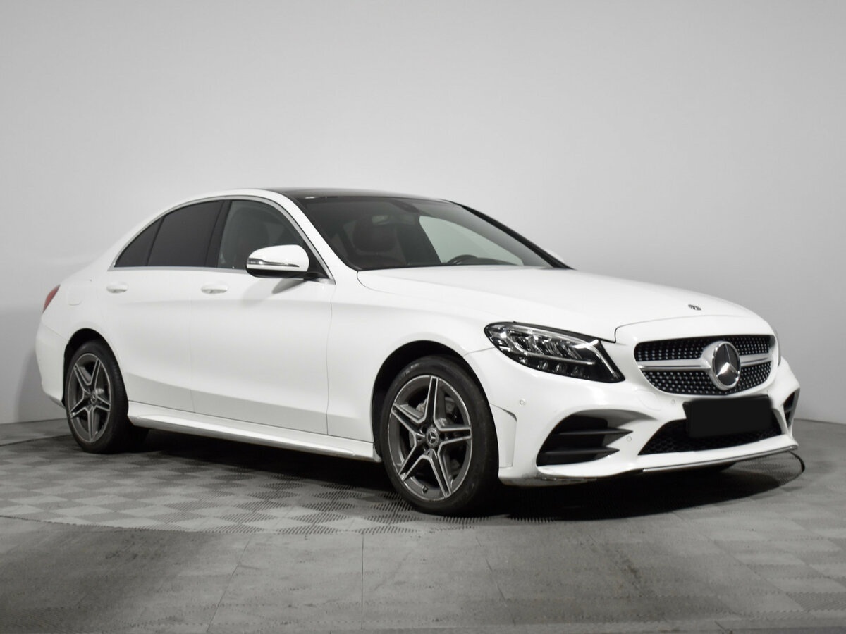 Купить Mercedes-Benz C-Класс с пробегом. Фото: #2