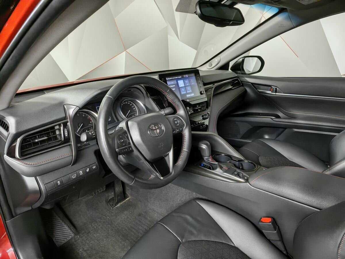 Купить Toyota Camry с пробегом. Фото: #13