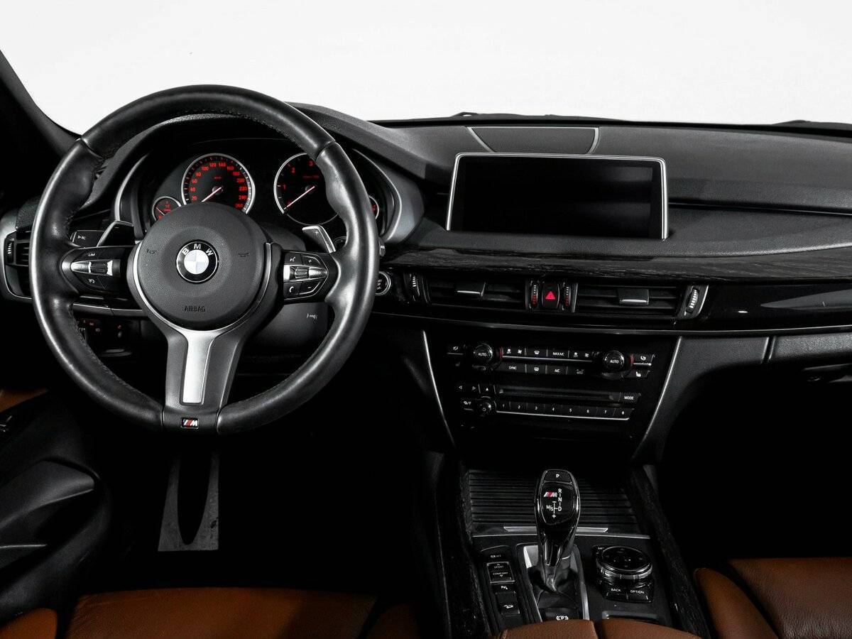 Купить BMW X5 с пробегом. Фото: #9
