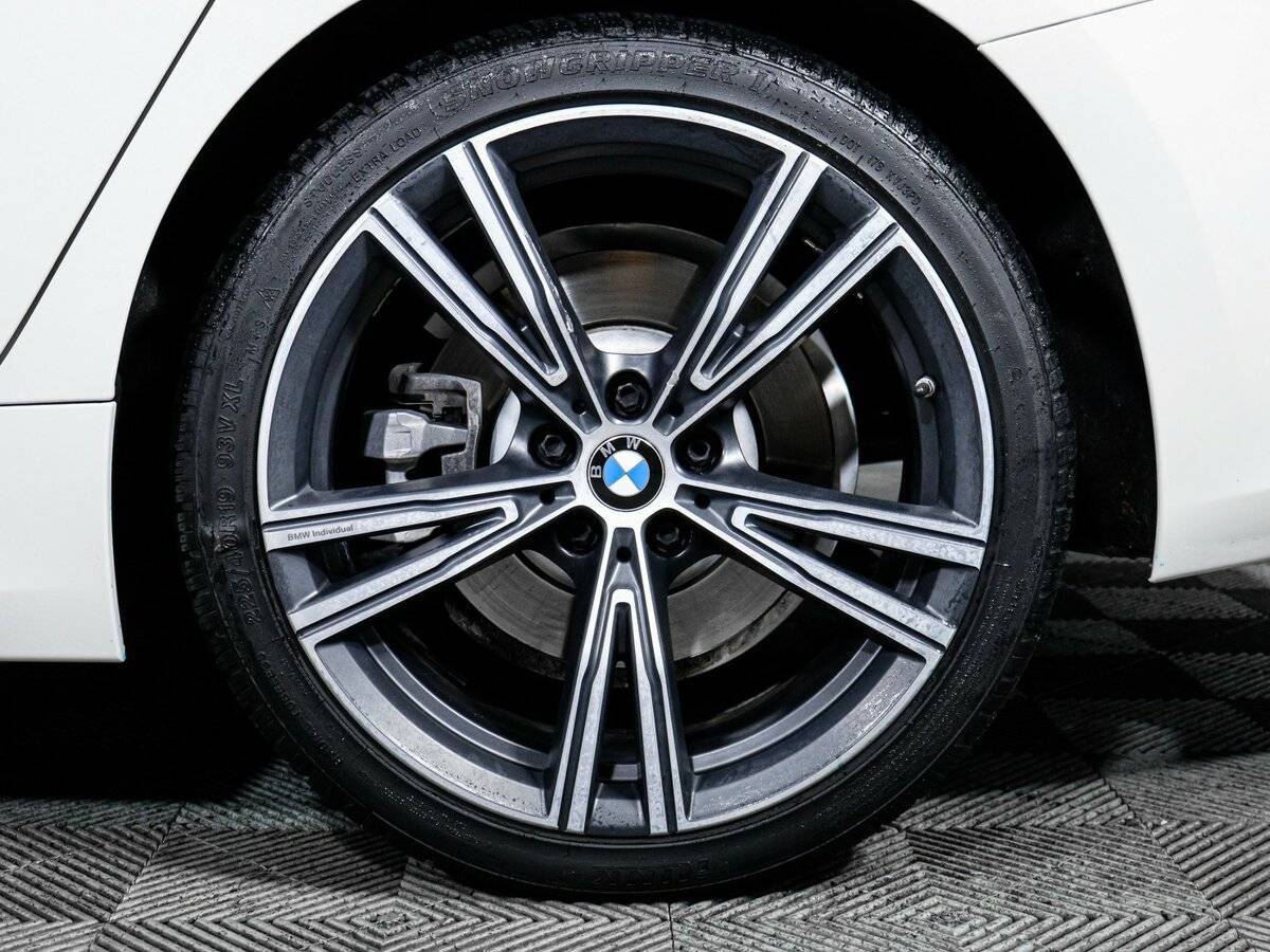 Купить BMW 3 серии с пробегом. Фото: #14