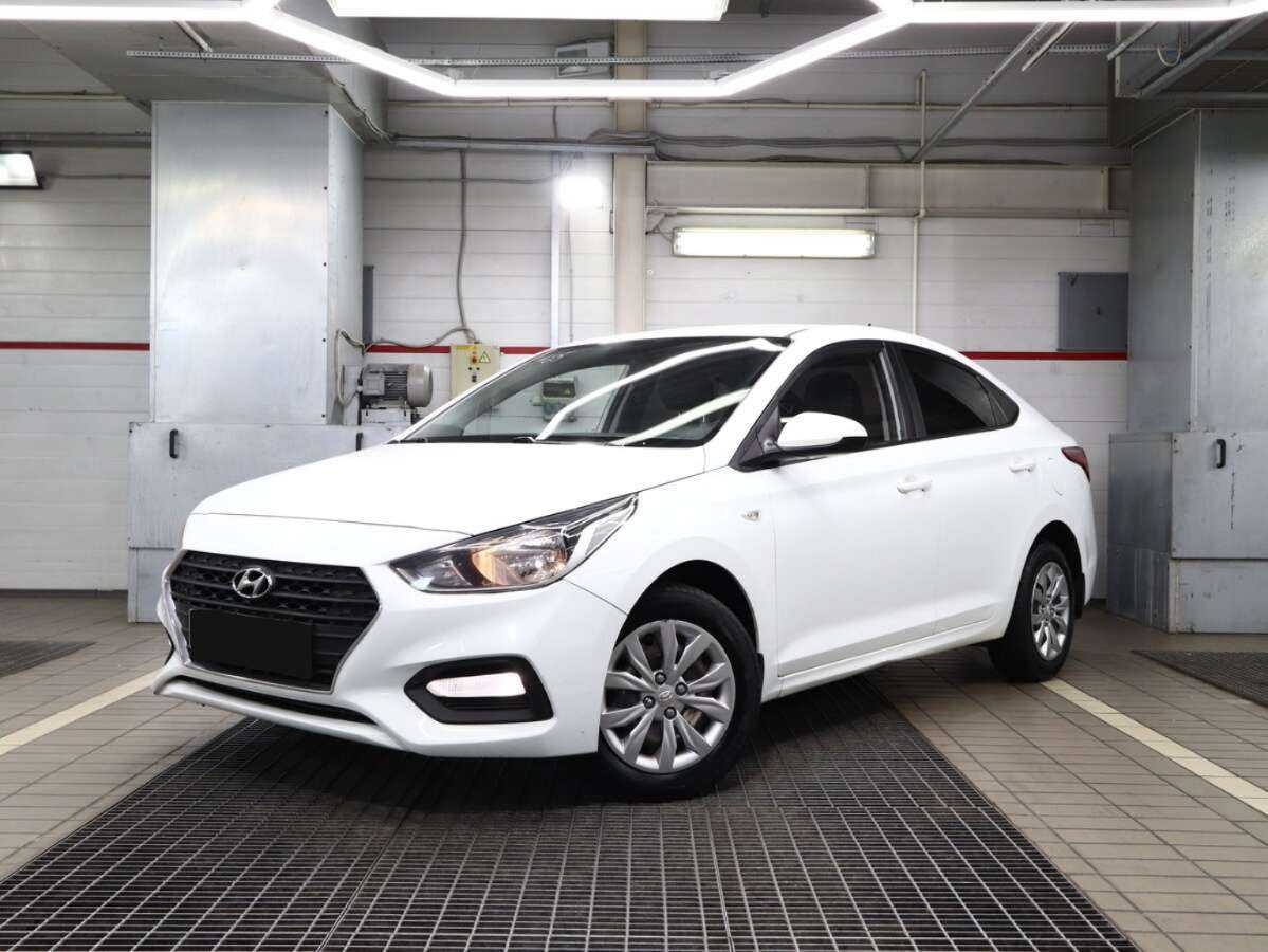 Купить Hyundai Solaris с пробегом. Посмотреть фото