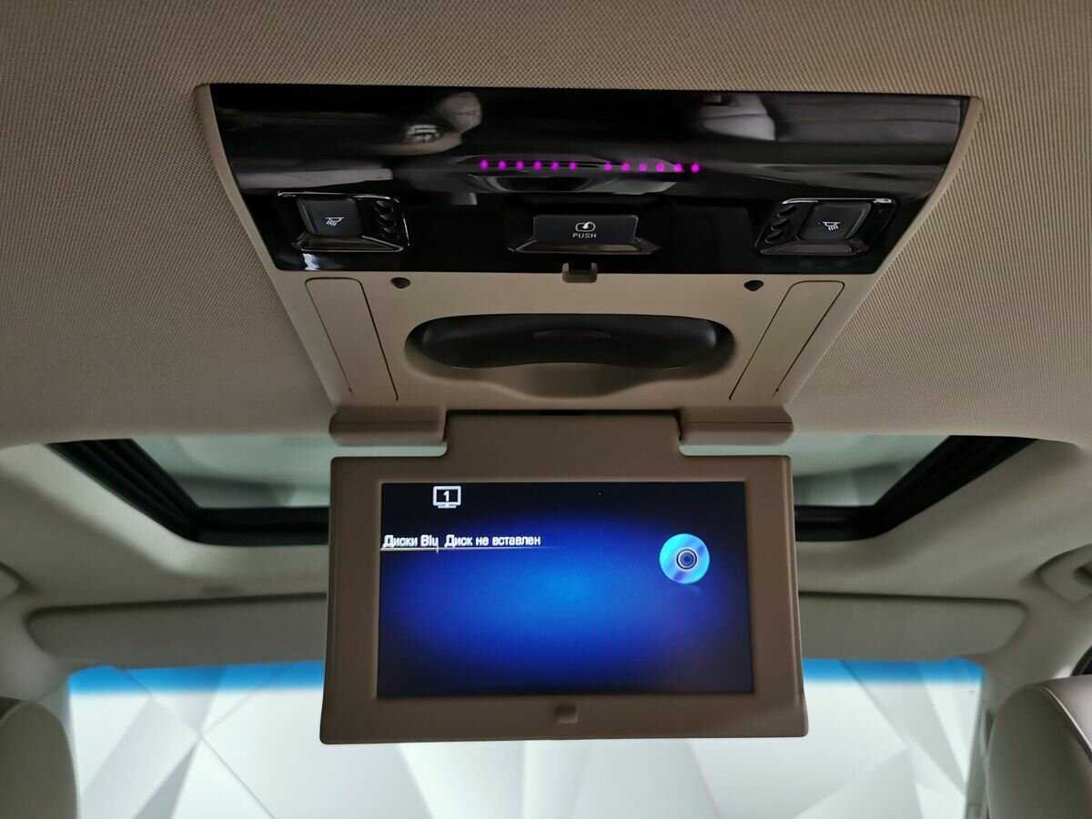 Купить Cadillac Escalade с пробегом. Фото: #20