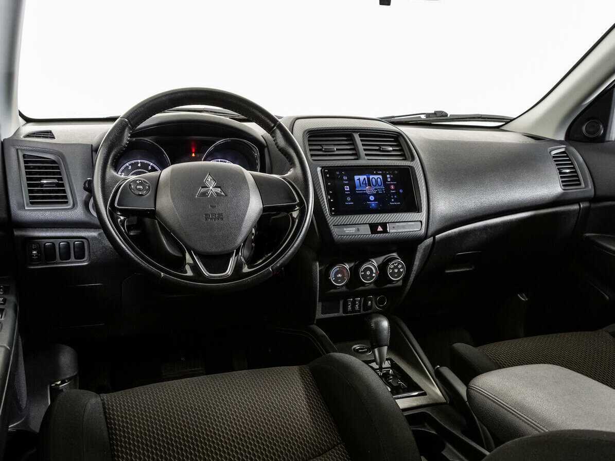 Купить Mitsubishi ASX с пробегом. Фото: #8