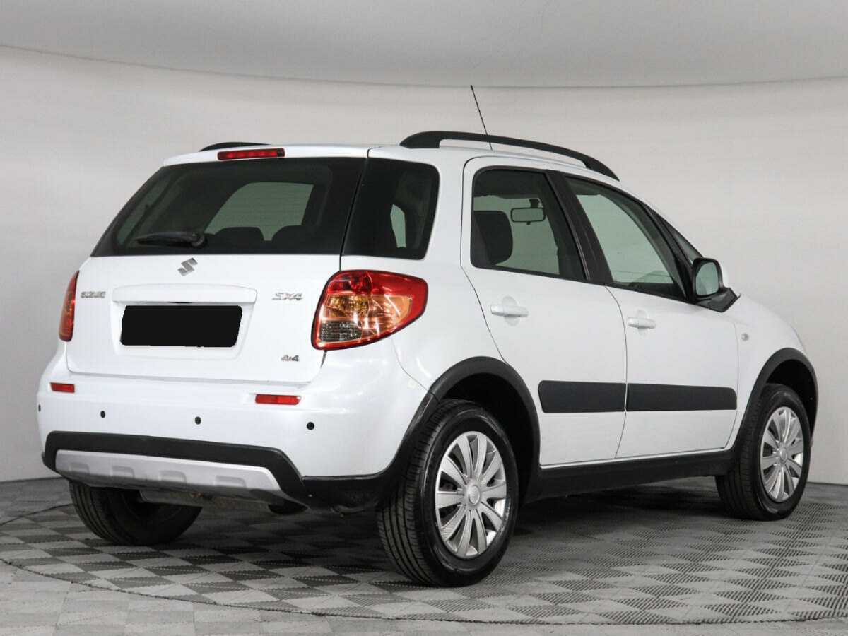 Купить Suzuki SX4 с пробегом. Фото: #4