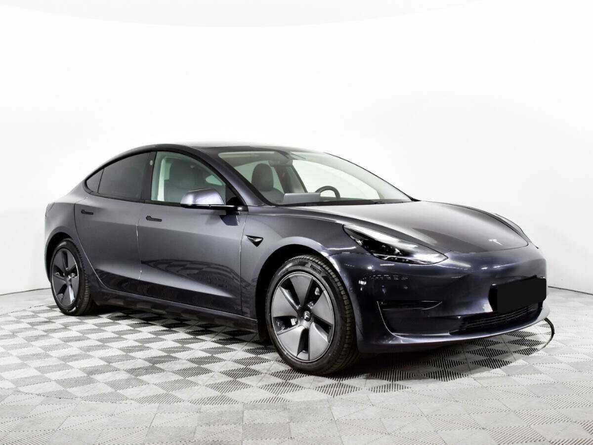 Купить Tesla Model 3 с пробегом. Фото: #2