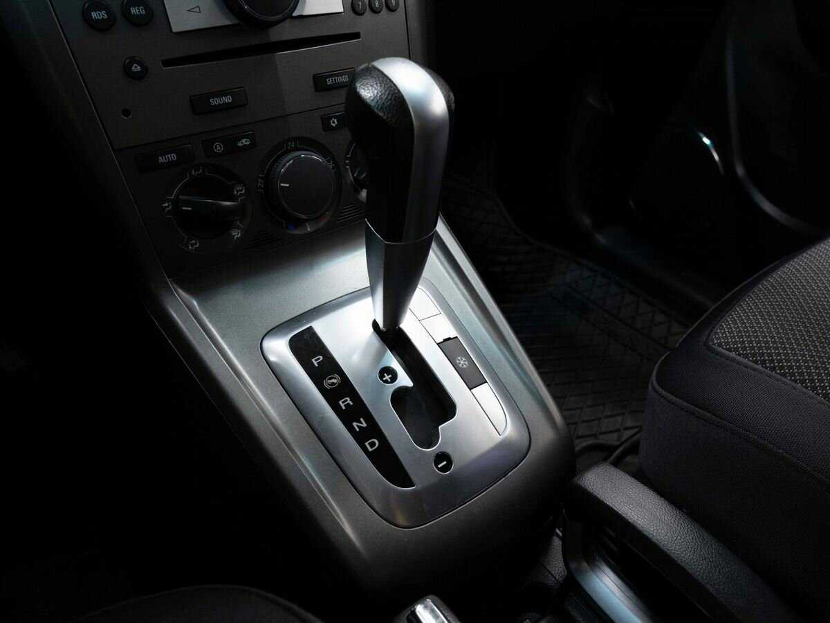 Купить Opel Antara с пробегом. Фото: #21