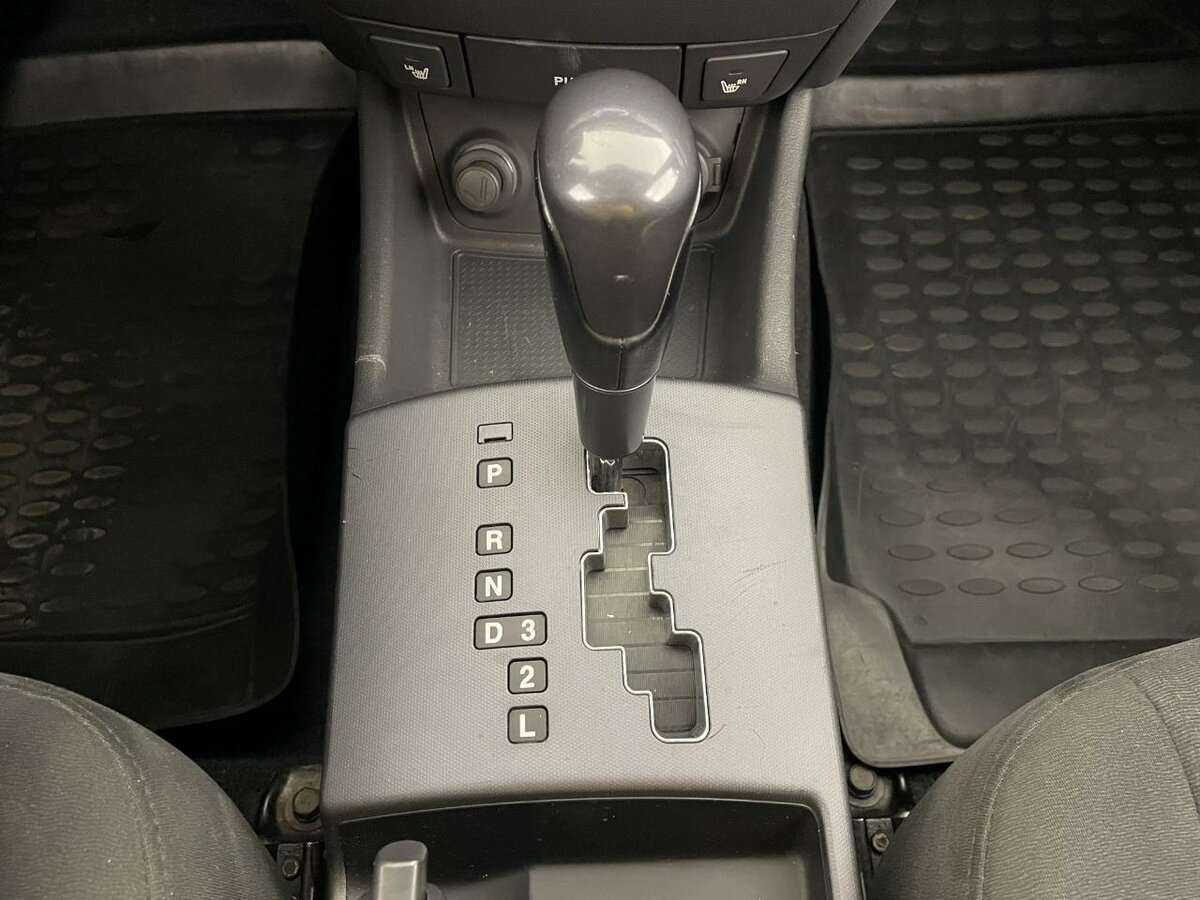 Купить Hyundai Elantra с пробегом. Фото: #12