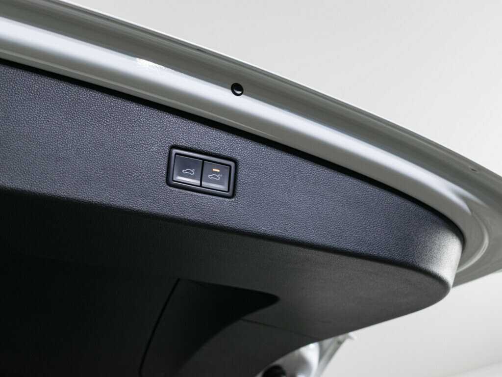 Купить Volkswagen Tiguan с пробегом. Фото: #7