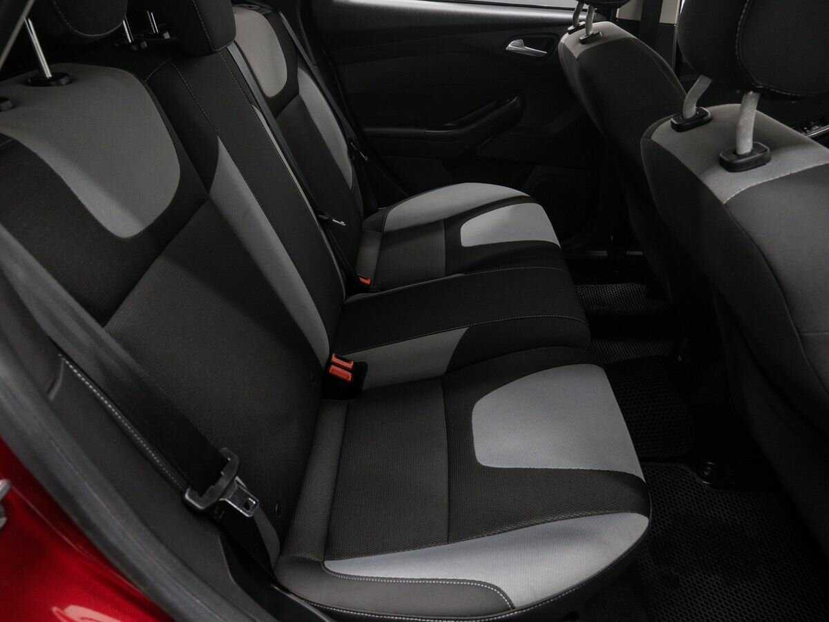 Купить Ford Focus с пробегом. Фото: #8