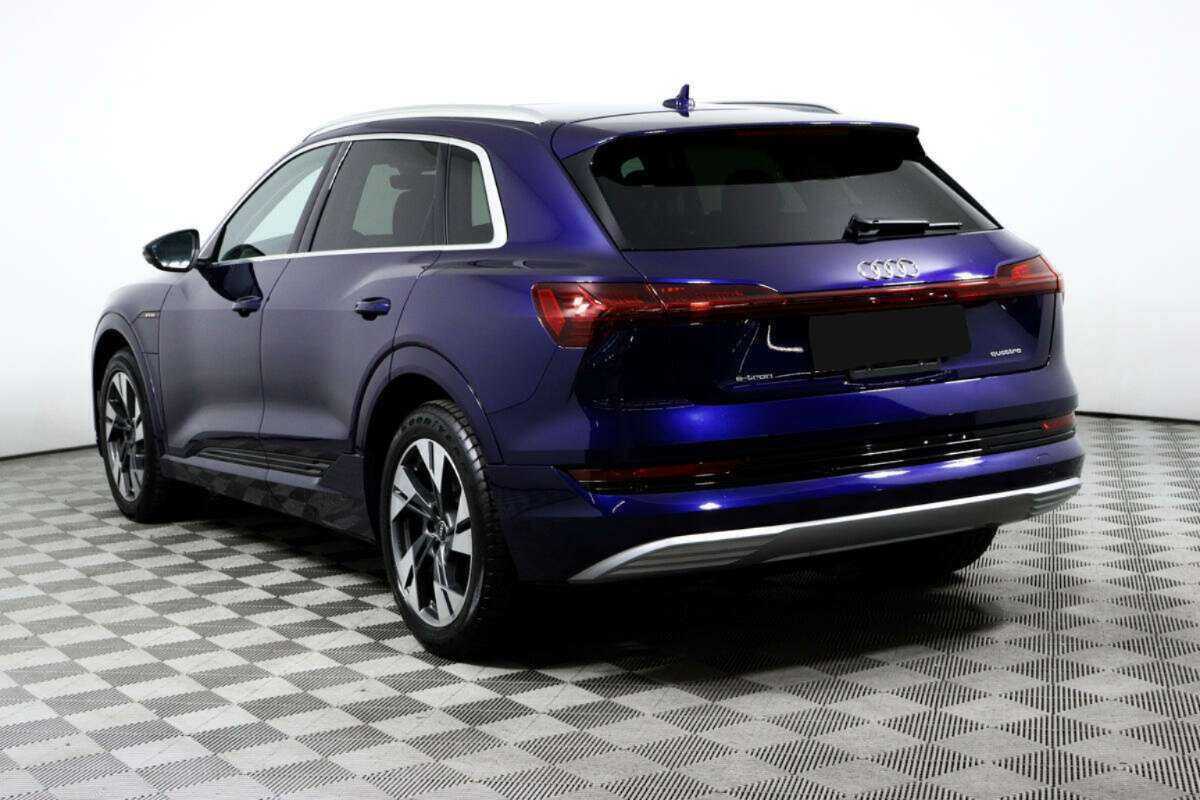 Купить Audi e-tron с пробегом. Фото: #6