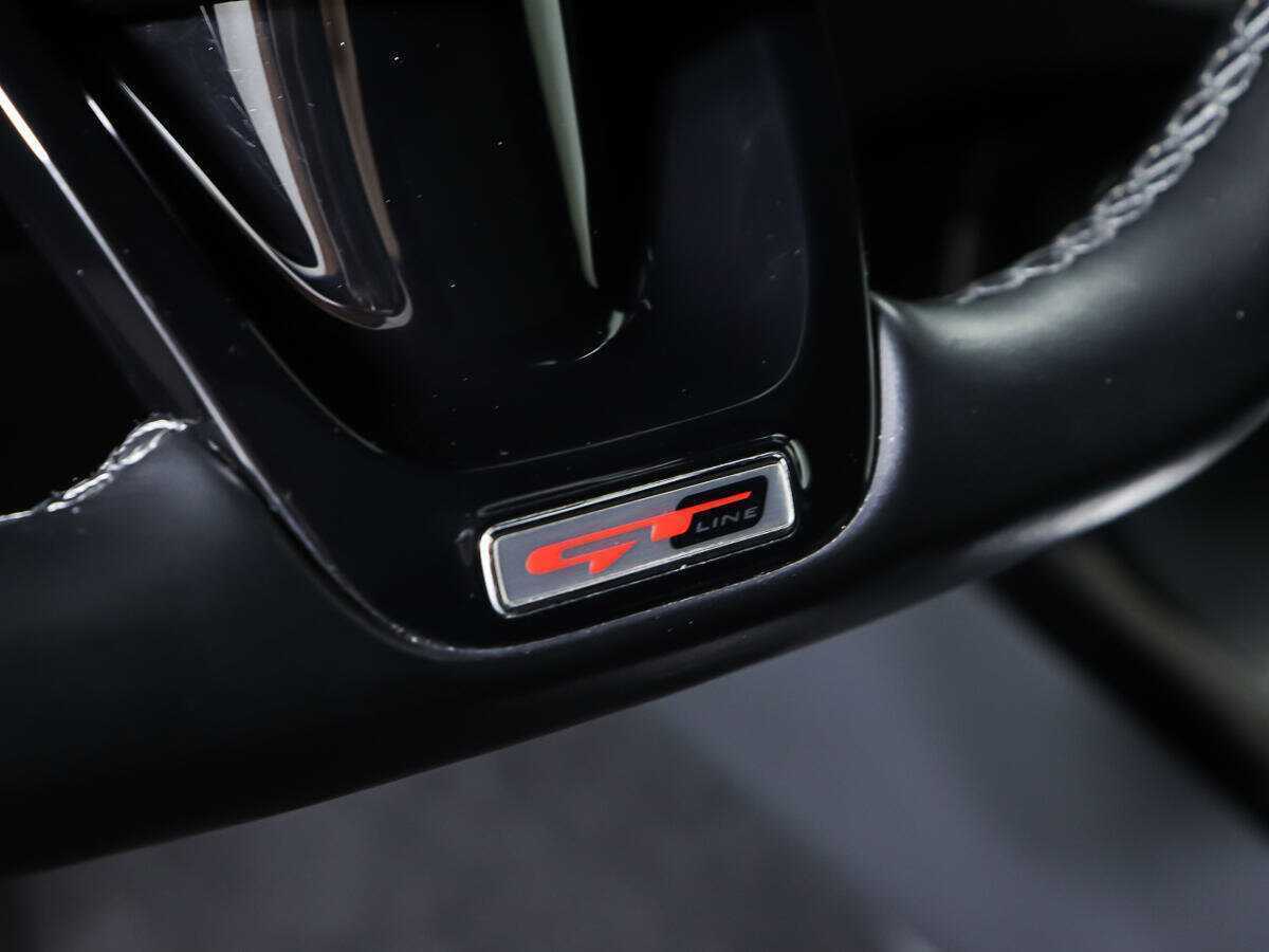Купить Kia Stinger с пробегом. Фото: #20