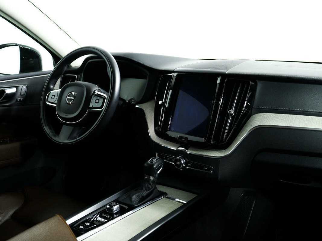 Купить Volvo XC60 с пробегом. Фото: #6
