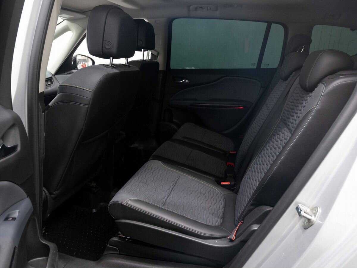 Купить Opel Zafira с пробегом. Фото: #8