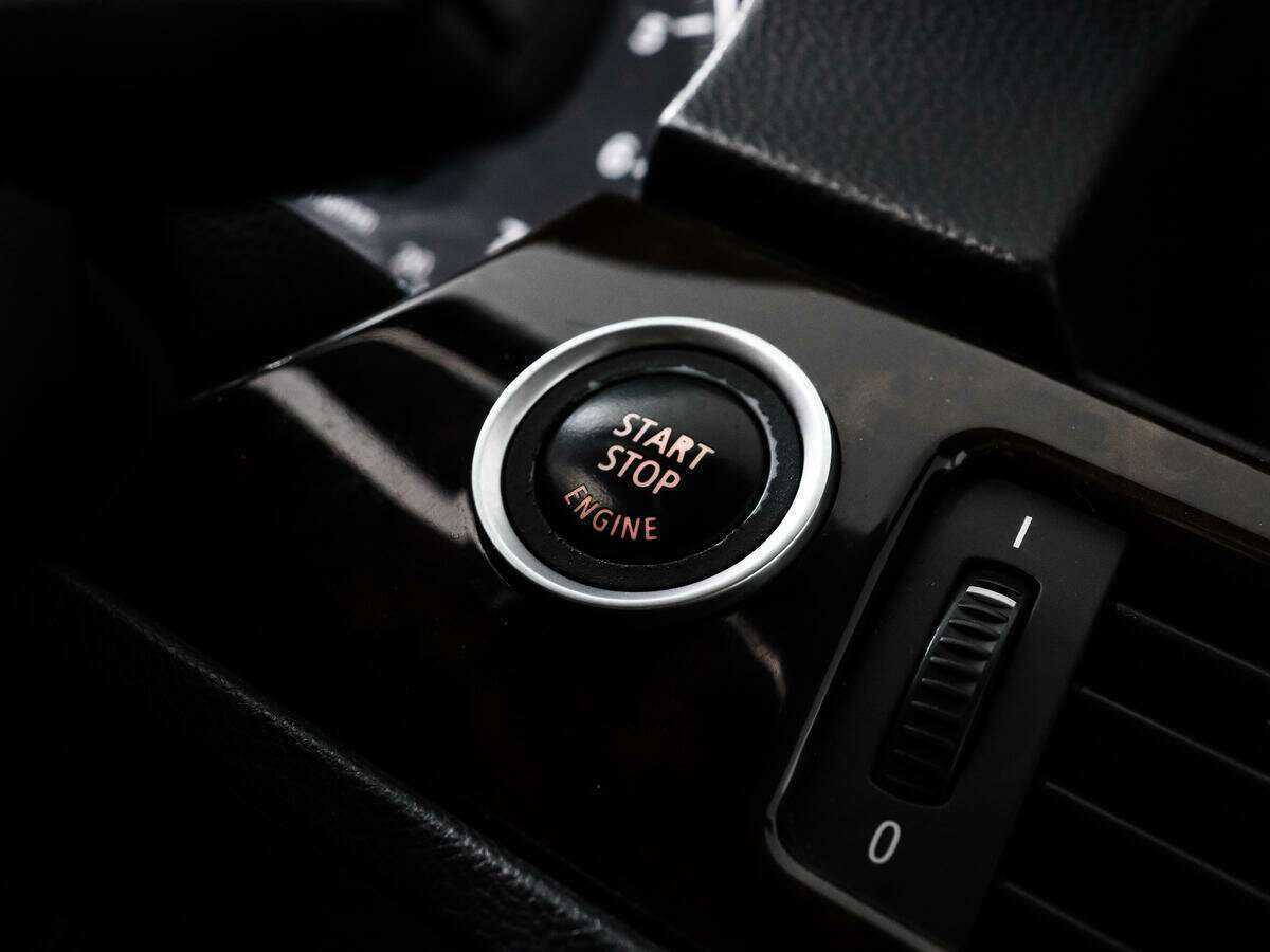 Купить BMW 3 серии с пробегом. Фото: #10