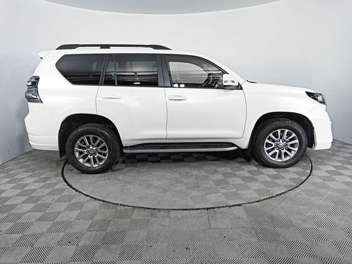 Купить Toyota Land Cruiser Prado с пробегом. Фото: #3