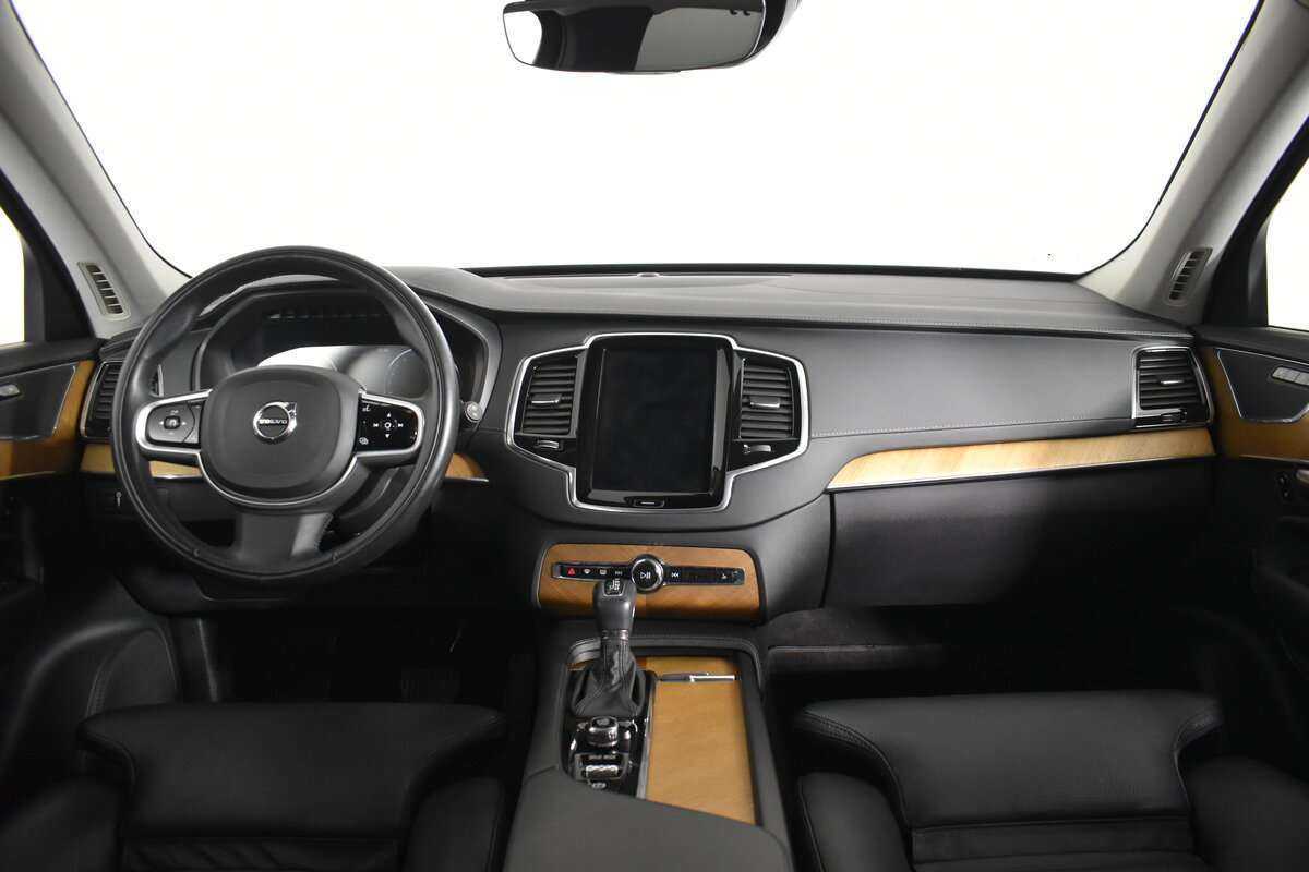 Купить Volvo XC90 с пробегом. Фото: #15
