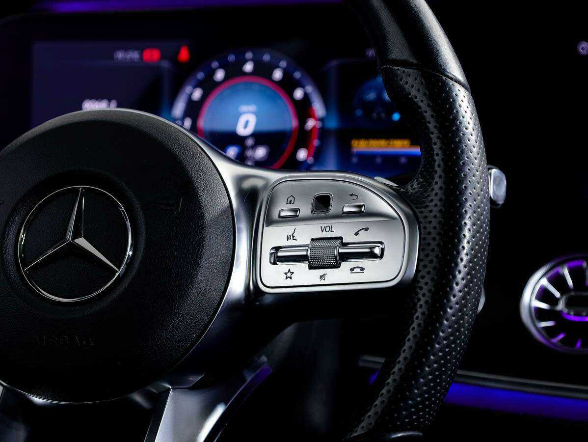 Купить Mercedes-Benz E-Класс с пробегом. Фото: #15
