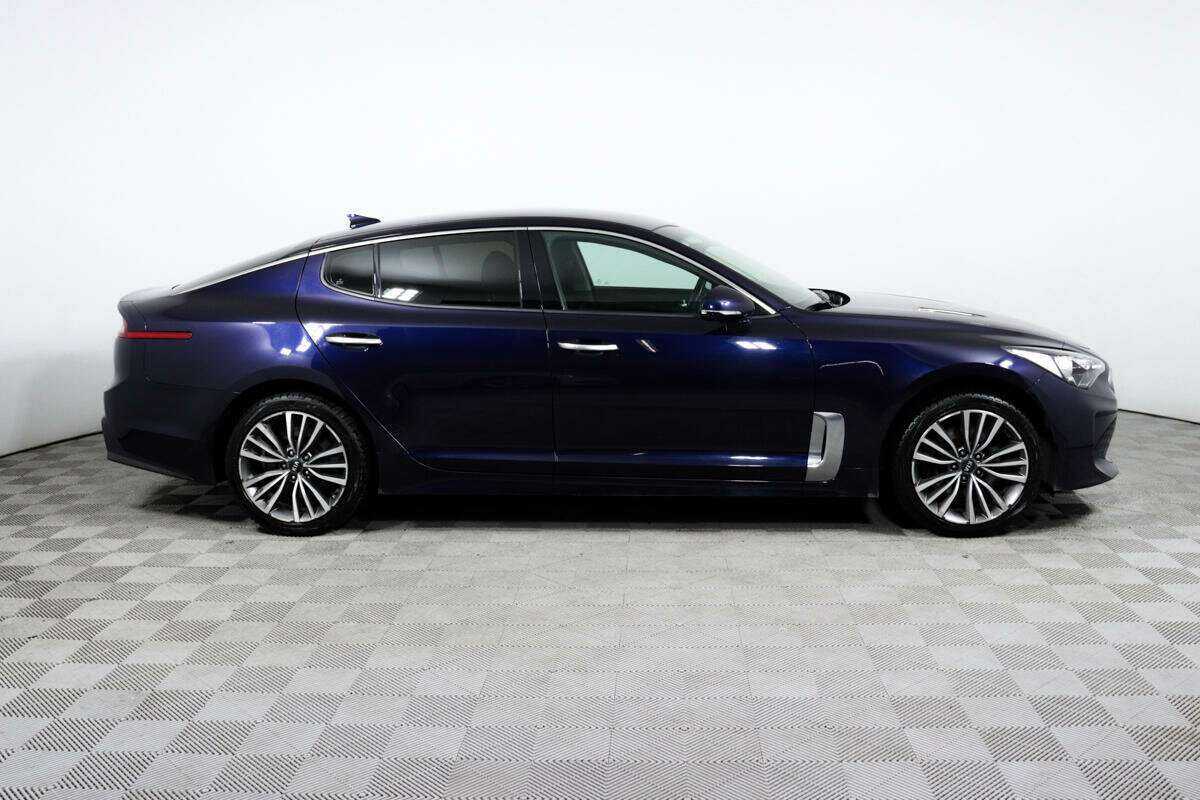 Купить Kia Stinger с пробегом. Фото: #3
